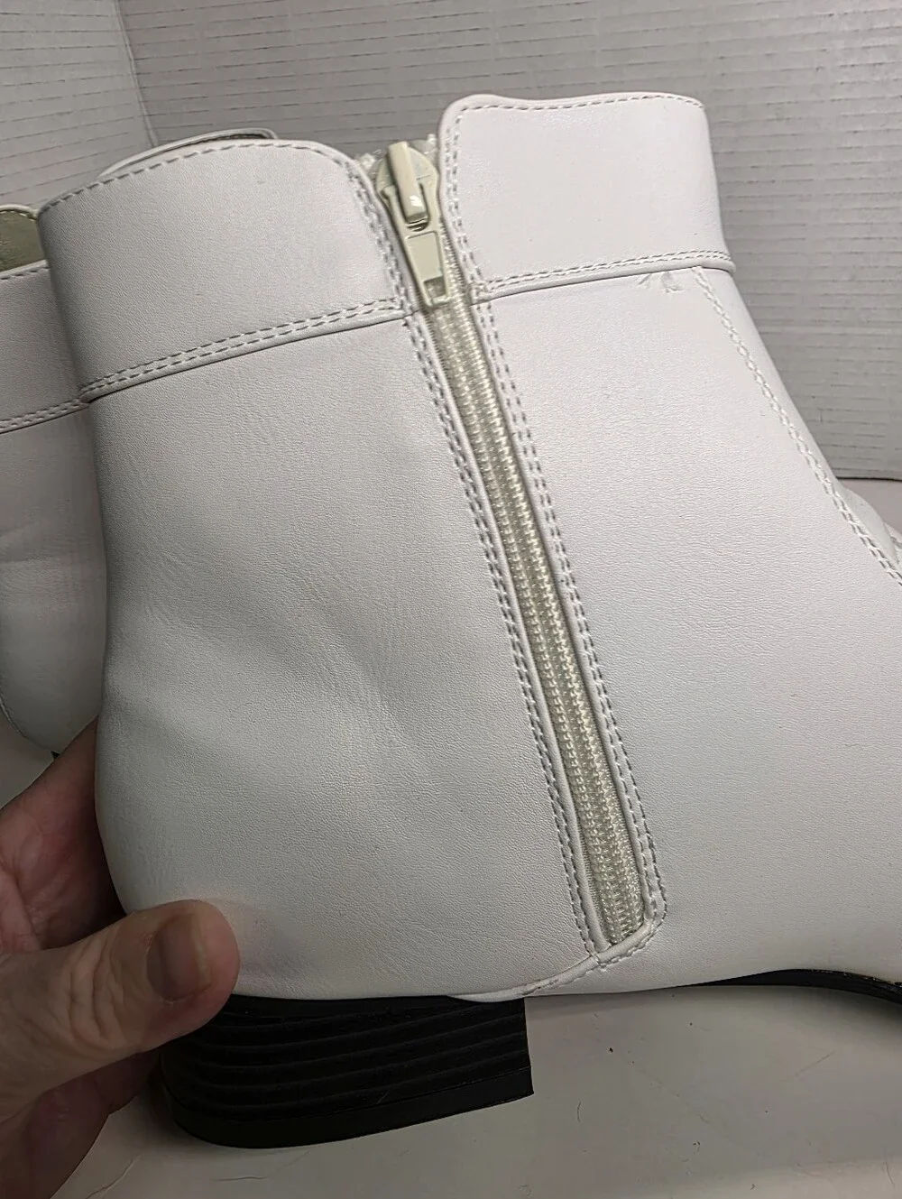Funtasma White Side Zip Ankke Boots Sz LARGE Cosplay Dress Up Stormtrooper